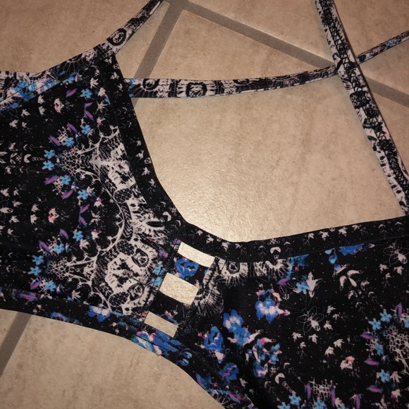 Jolyn Tomcat Top *trades?* - Picture 2 of 5